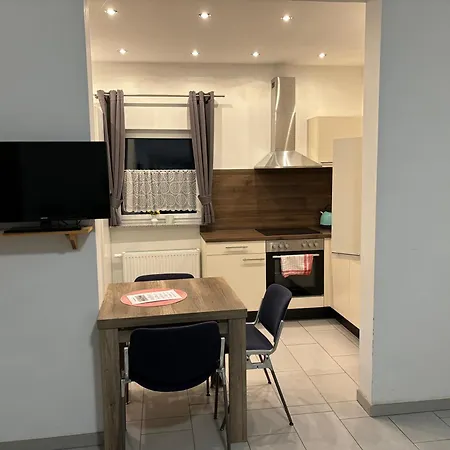 Haus Deutsches-eck بيت للعطل